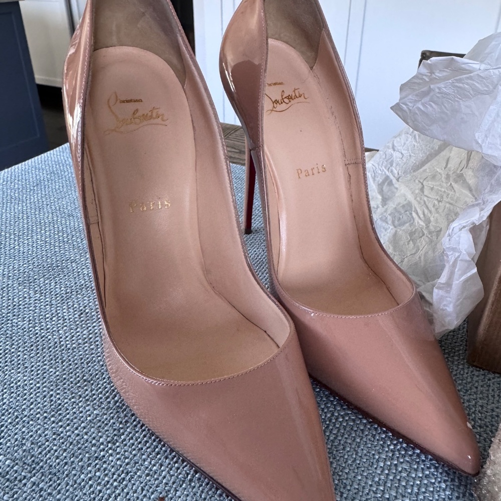 Christian Louboutin So Kate Heels - Picture 12 of 12